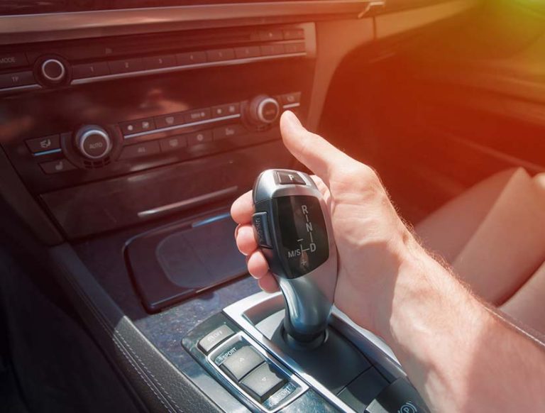 How To Drive An Automatic Car Step By Step & All Tips In 2023